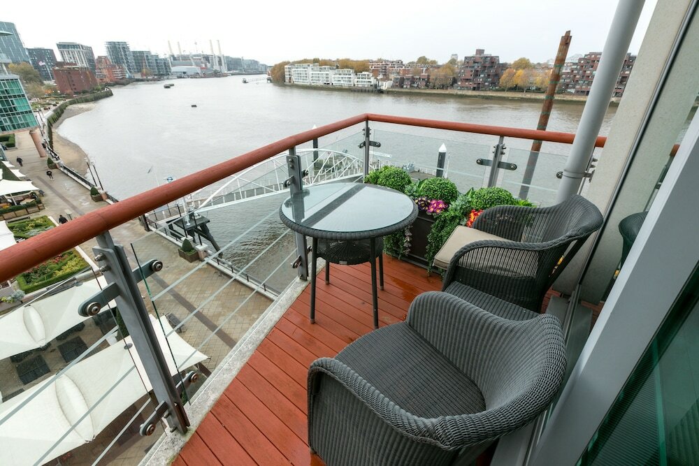Фото River view Luxury 3bed flat with views