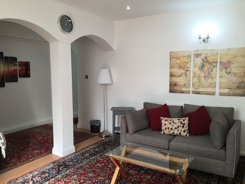 Фото Luxurious Apartment in Kensington & Chelsea