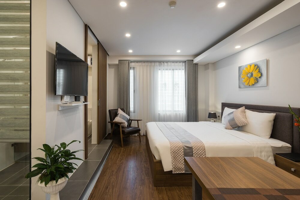 Фото Narcissus Hotel and Apartment