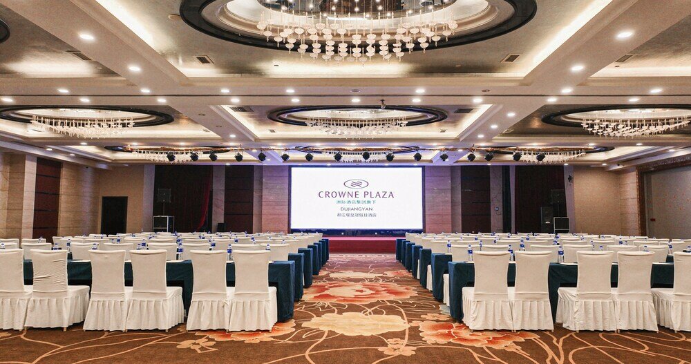 Фото Crowne Plaza Dujiangyan, an Ihg Hotel