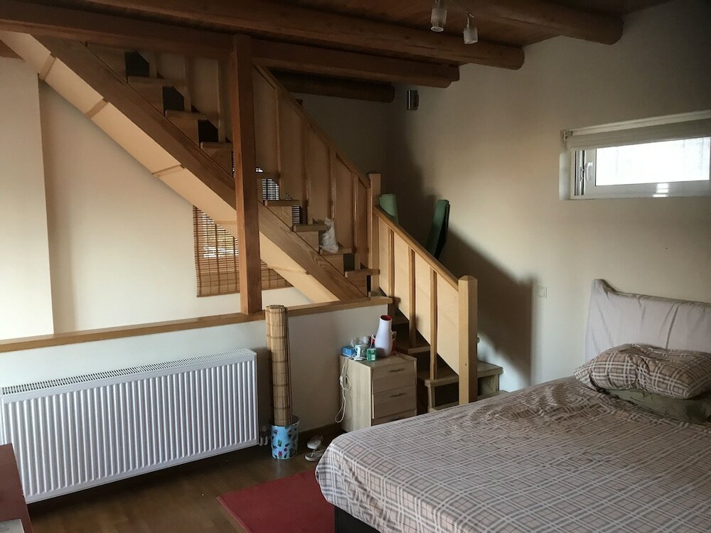 Фото Beautiful Spacious apt in Nea Makri