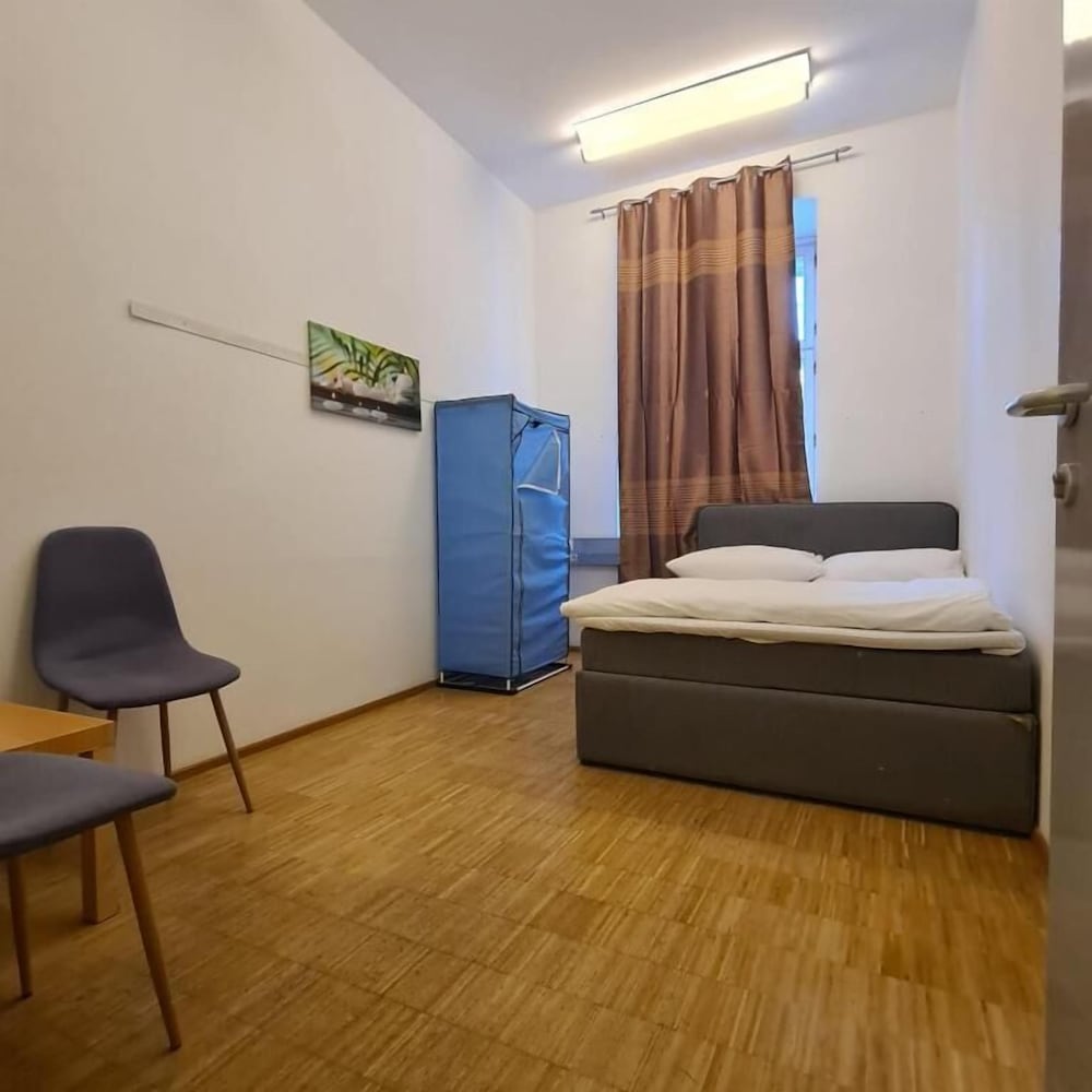 Фото The Wiedner Rooms