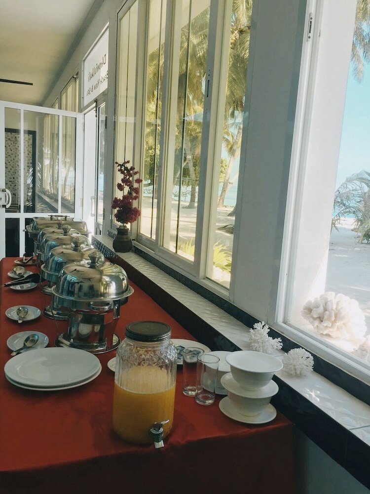Фото Dhonfulhafi Beach View & SPA