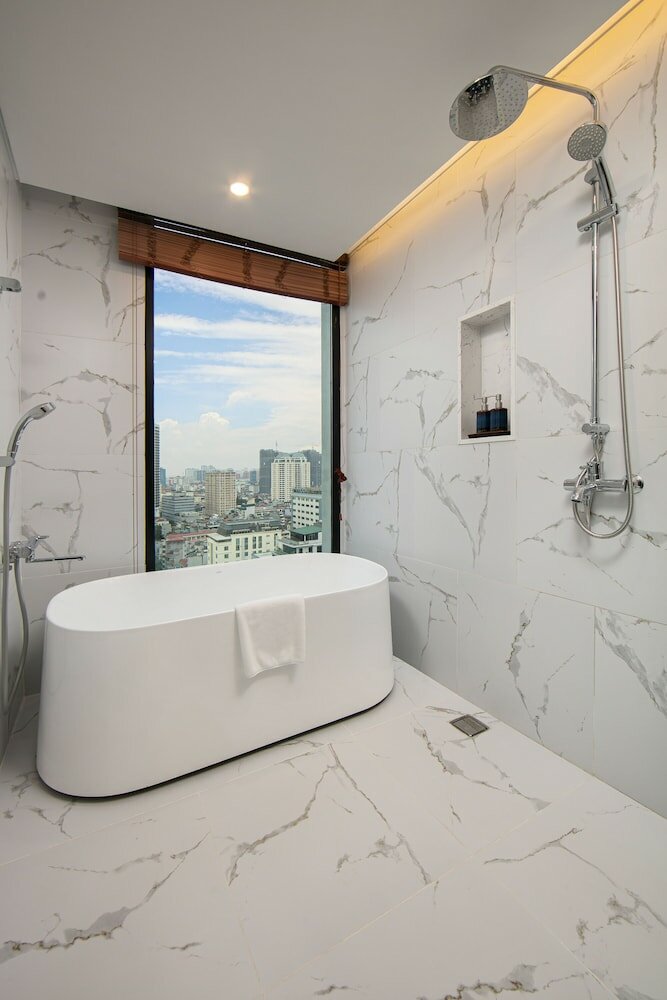 Фото Mövenpick Living West Hanoi