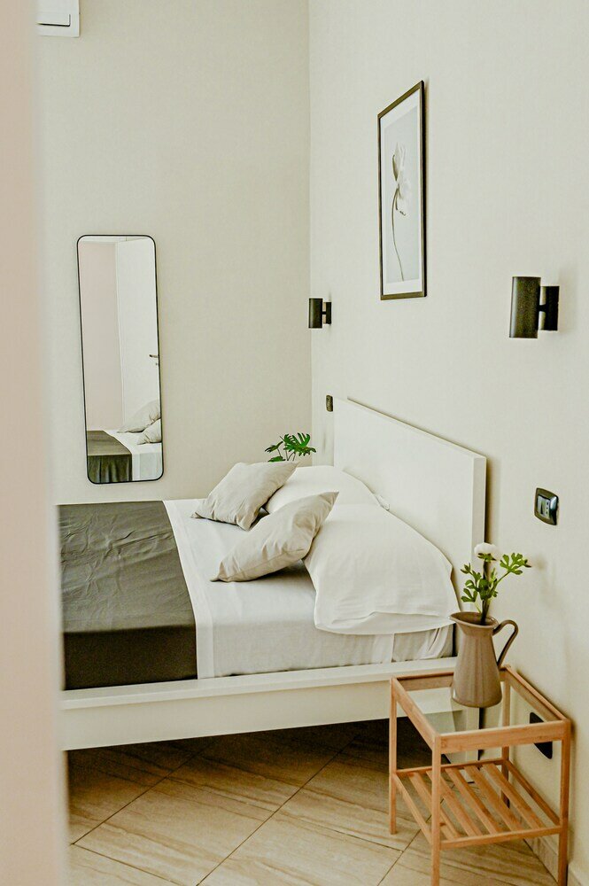 Фото Cozy Rooms Napoli