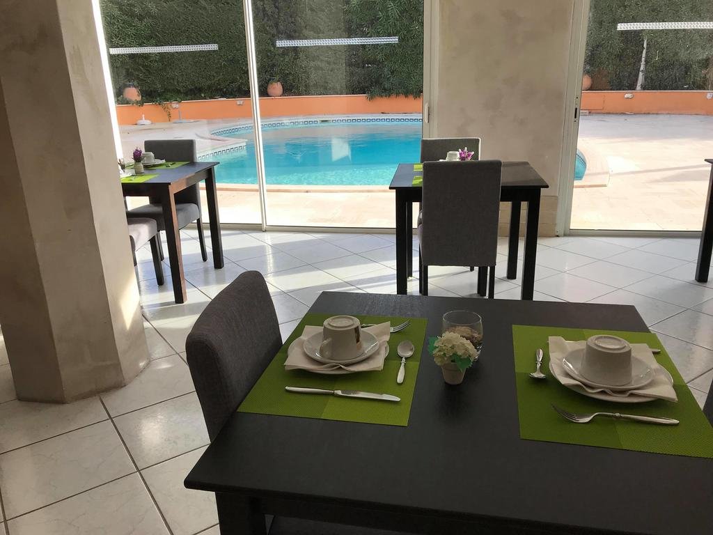 Фото Hotel de la Mer