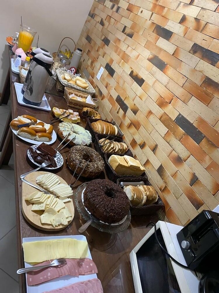 Фото Pousada Dona Monica