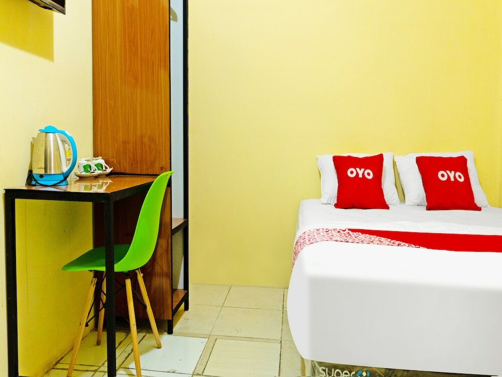 Фото Spot On 91402 Home'59 Tegal Danas