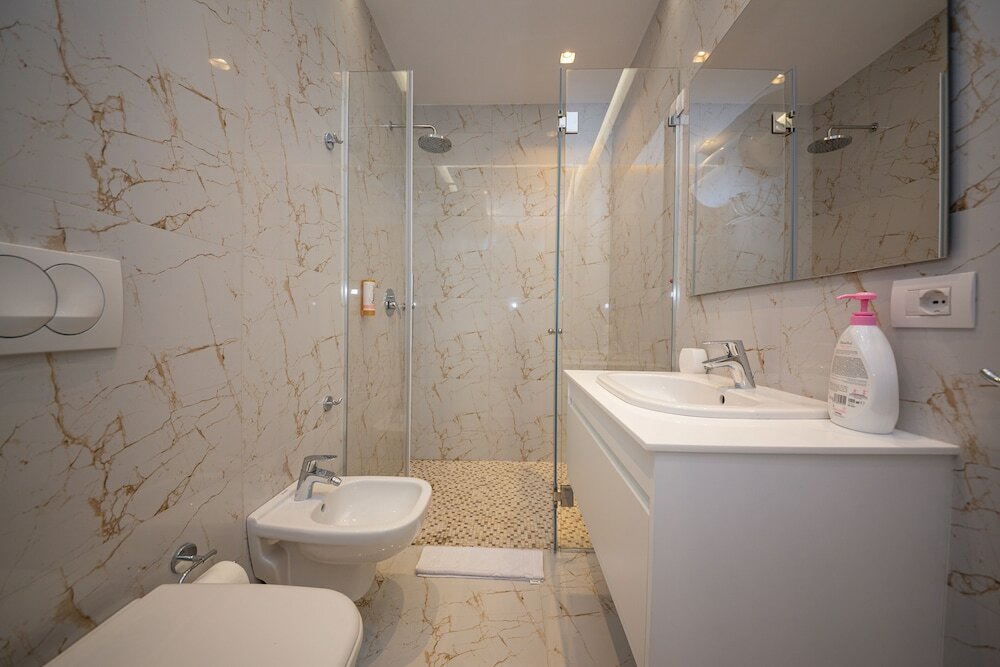 Фото Central Chic Apartments