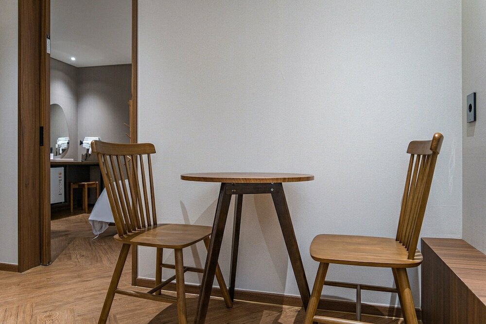 Фото Brown Dot Hotel Eurwangri