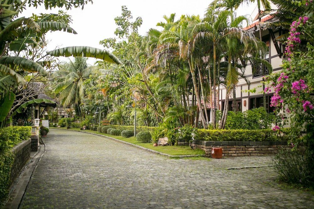 Фото Son Tra Resort & Spa