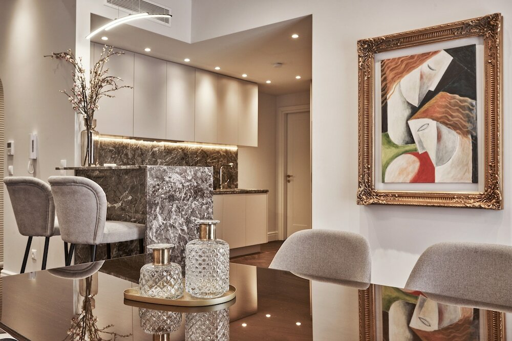 Фото Patriarchou 4bd Art Deco Penthouse