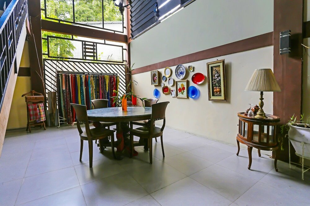 Фото Oyo 92218 Pondokan Nadita Homestay