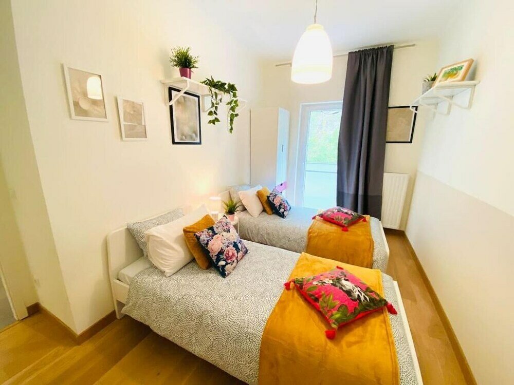 Фото 3 bedrooms in Center w Terrace&Parking