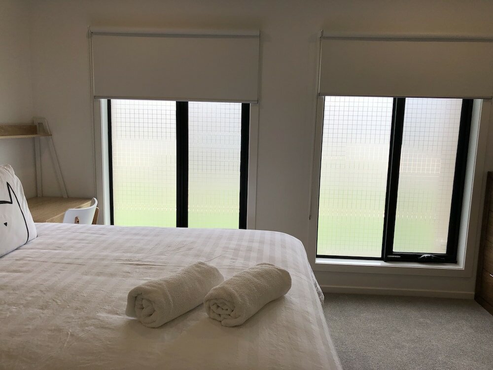 Фото Apple House Upper Point Cook