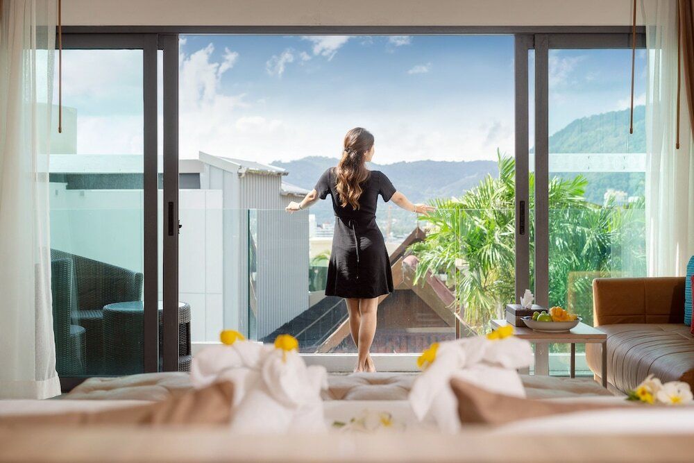 Фото Patong Bay Hill Resort