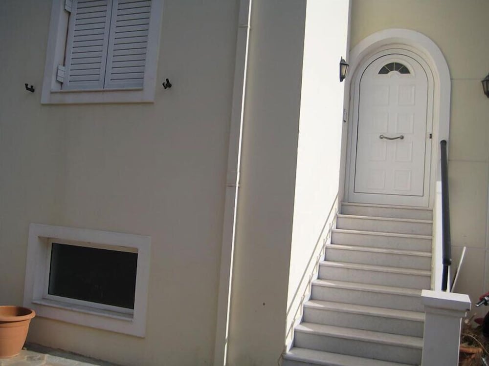 Фото Dimitra Apartments