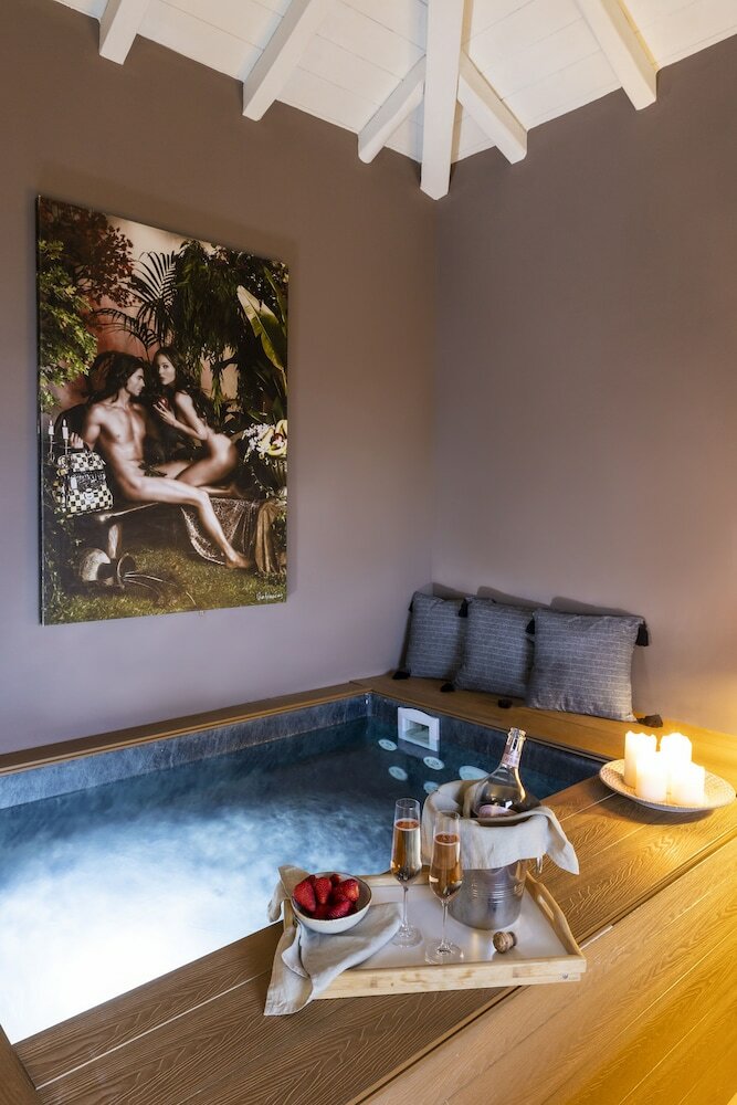 Фото Avaton Suites & Villa Philian Collection