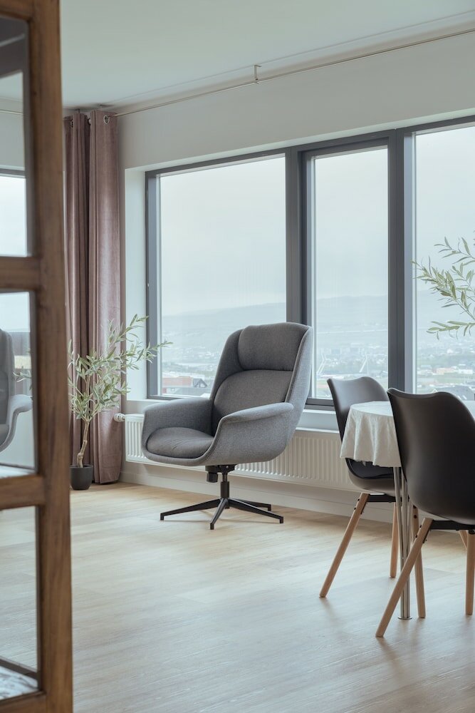 Фото New Stylish 3Br Apartment City And Mountain View