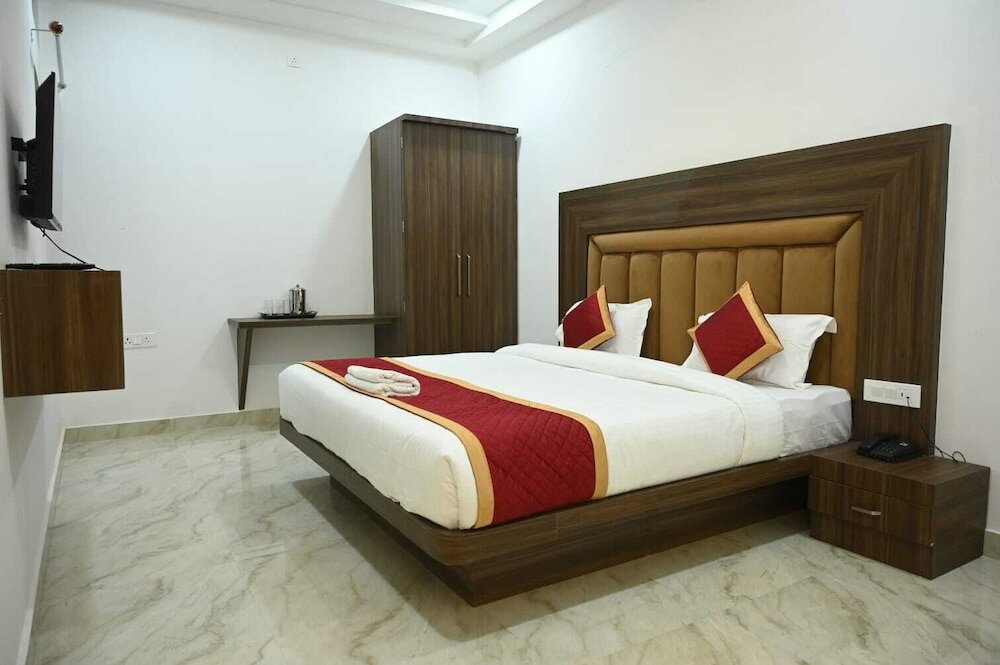 Фото Hotel Rs Inn