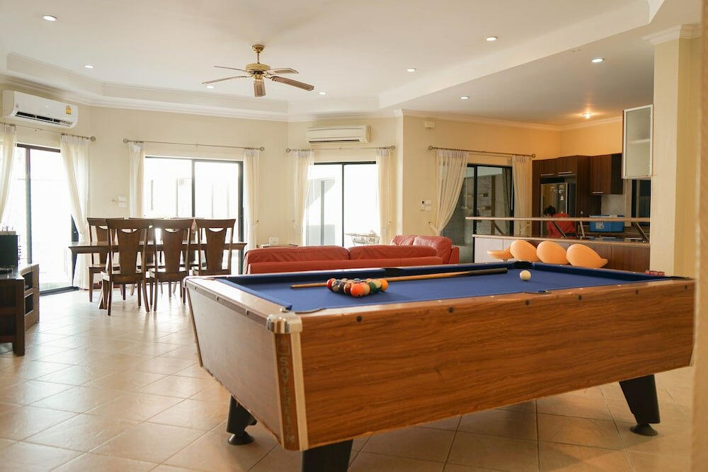 Фото Majestice Pool Villa 4 Bedrooms