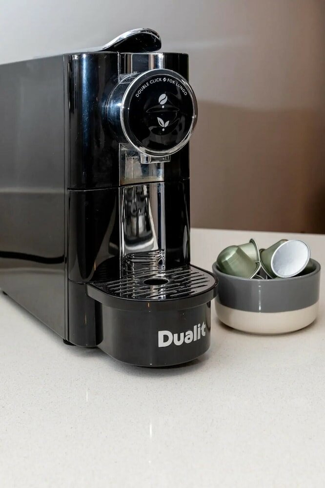 Фото Stylish & Luxurious 2 Bedroom Flat - Shoreditch