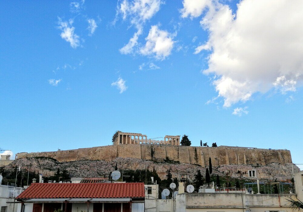 Фото Comfortable apartment in Acropolis