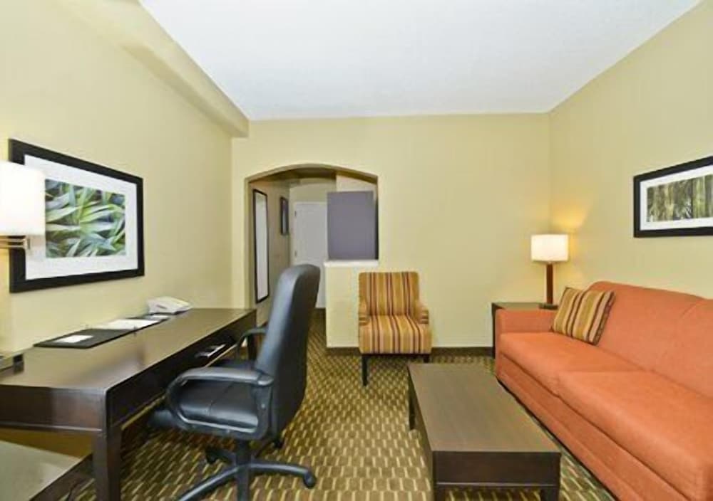 Фото Comfort Inn