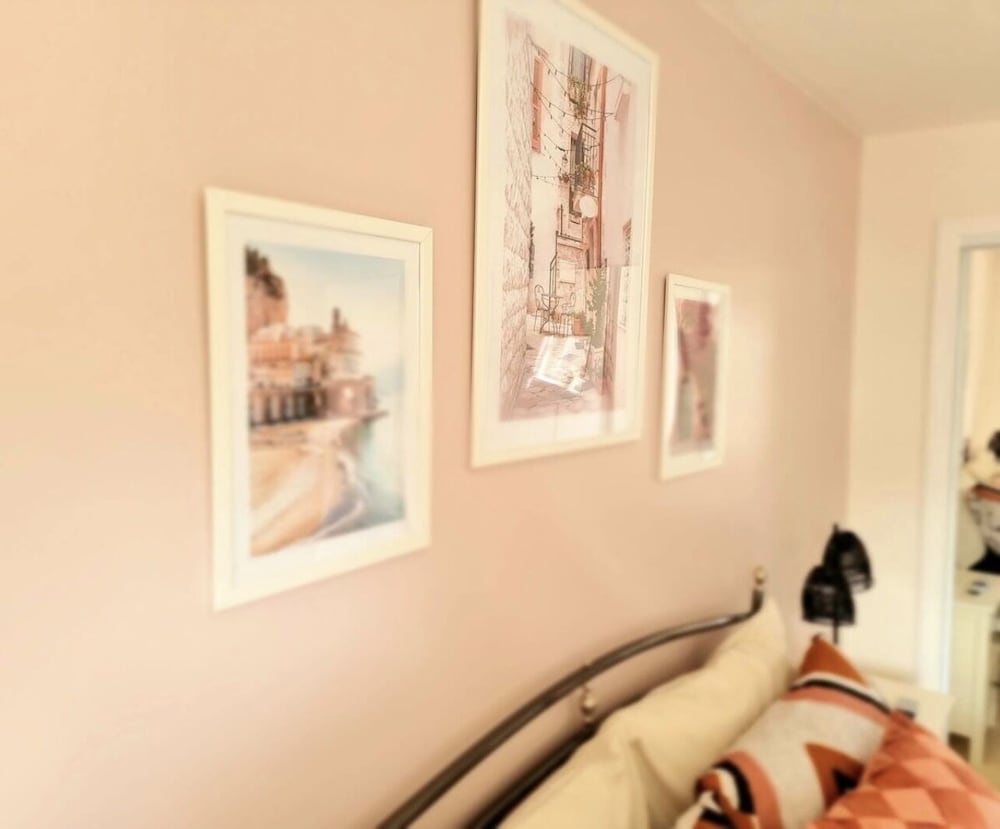 Фото Boutique 3-bed Home with Free Parking in Glasgow