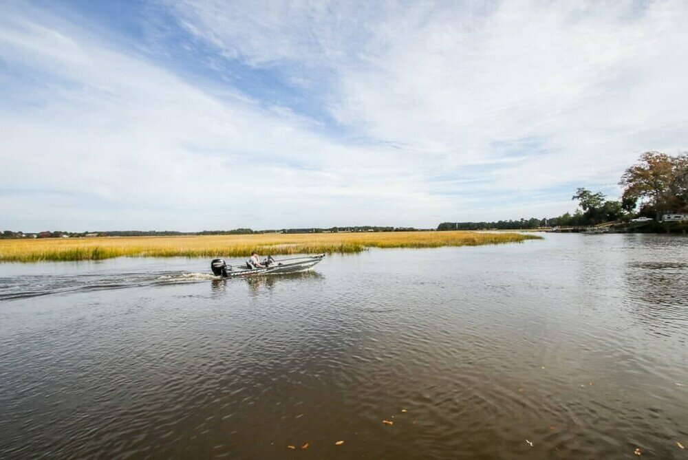 Фото Deep Water Dock and Home on the Ga Coast