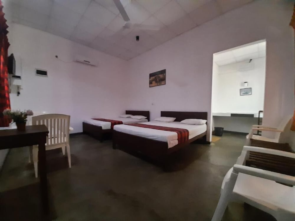 Фото Katagamuwa Rest