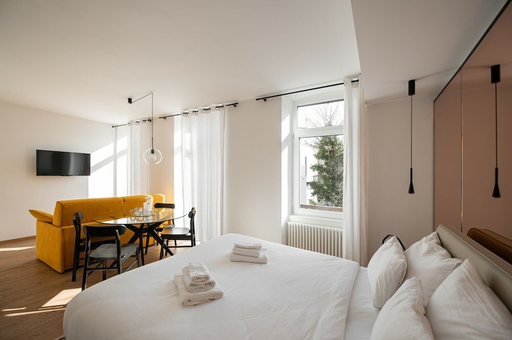 Фото Guesthouse diWINE