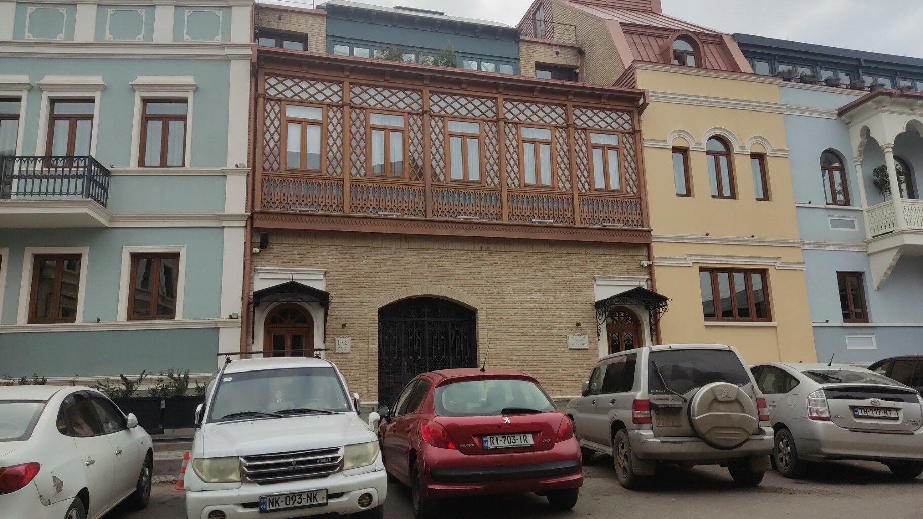 Фото Puris Moedani