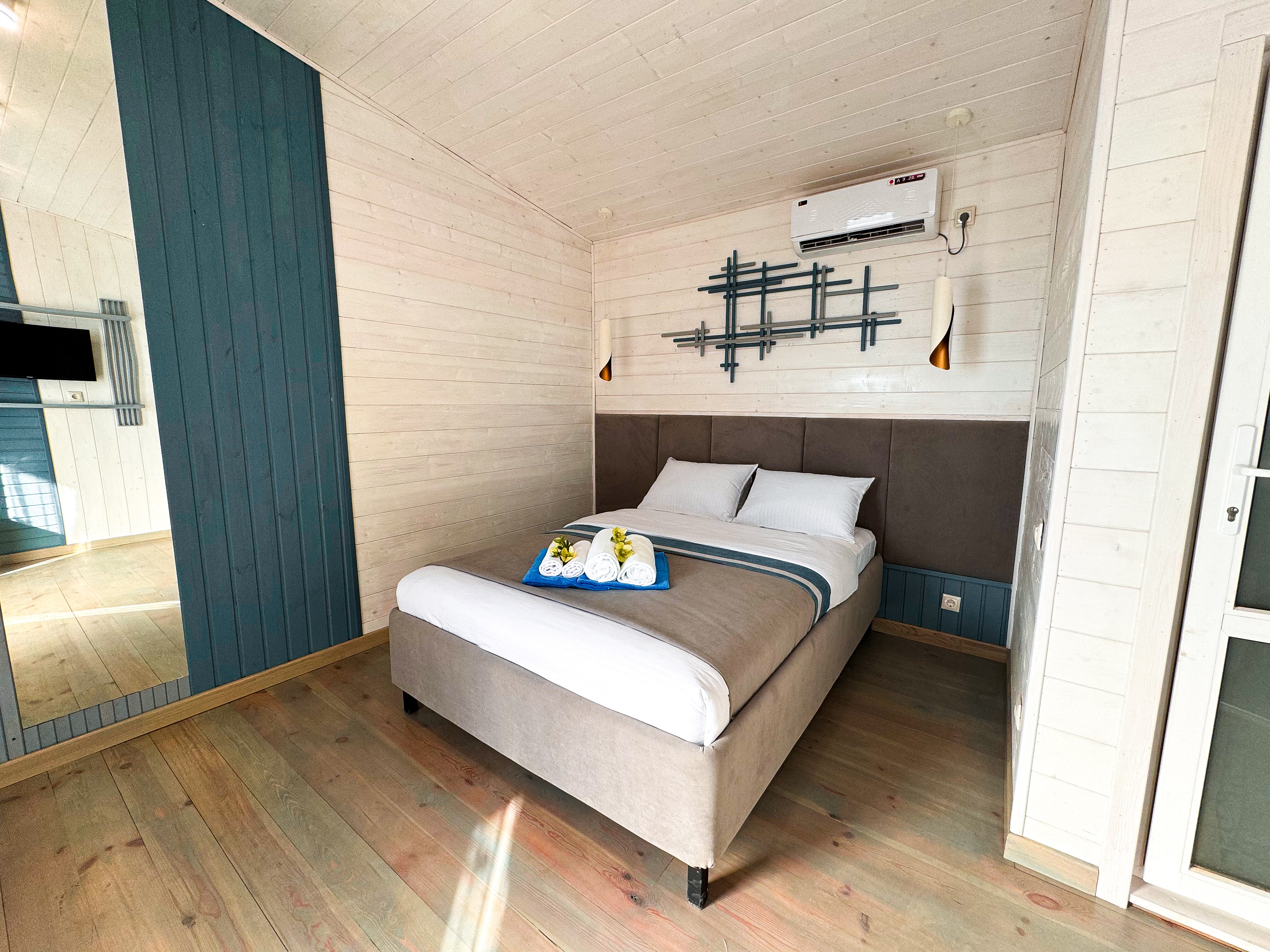 Фото Манреса