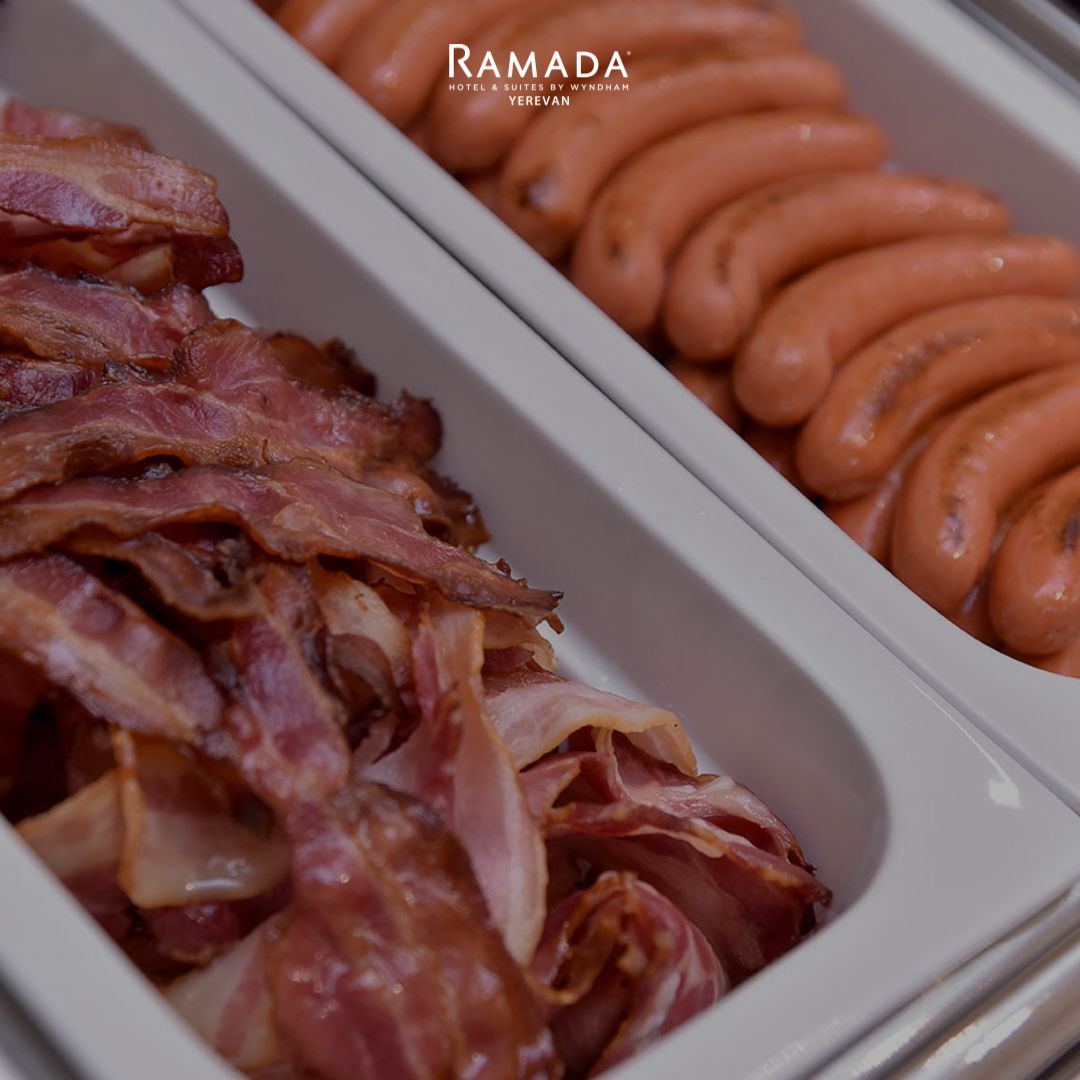 Фото Ramada Hotel & Suites by Wyndham Yerevan