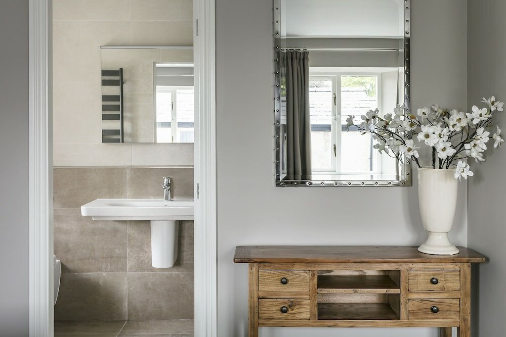 Фото The Lodge Rooms @ Carus Green