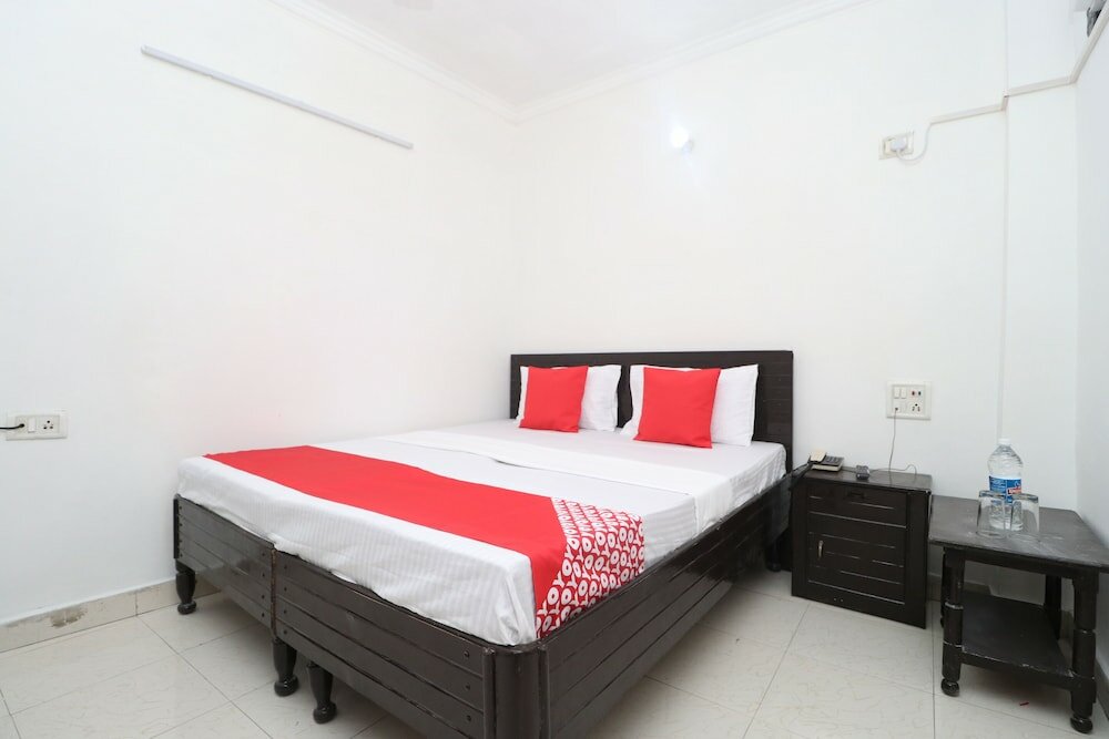 Фото Oyo 37723 Pam And Chand Guest House