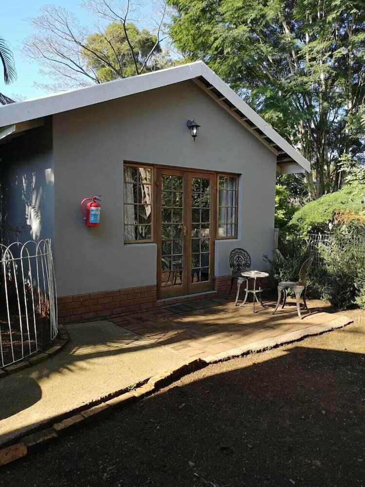 Фото The Brackens Guest House