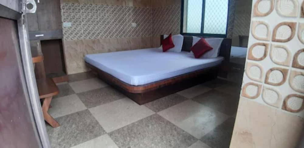 Фото Goroomgo Sea Smile Lodge Puri