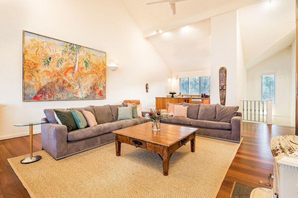 Фото Beachfront House