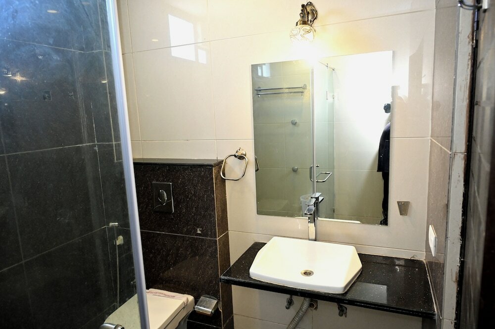 Фото Om Heritage Hotel