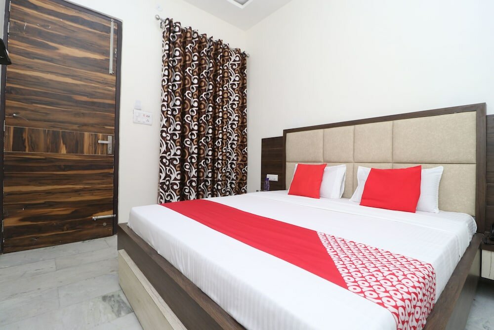 Фото Oyo 39638 Hotel Indigo