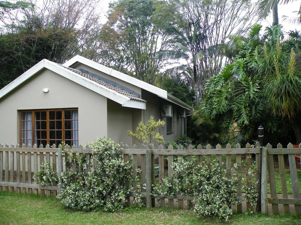 Фото The Brackens Guest House