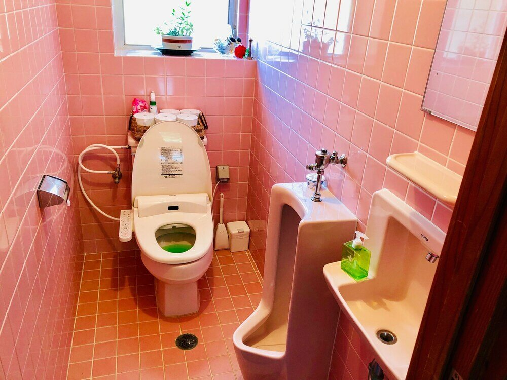 Фото Tom and Rimi's