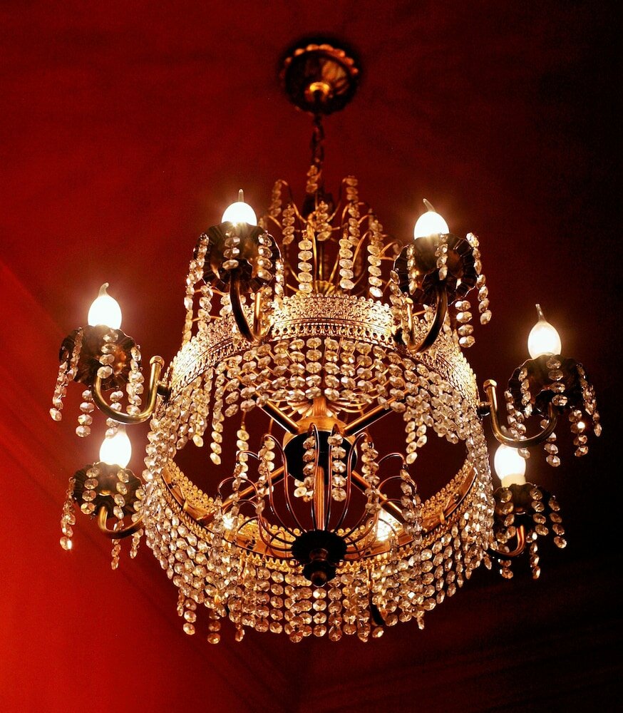 Фото Scene Suites Apartments