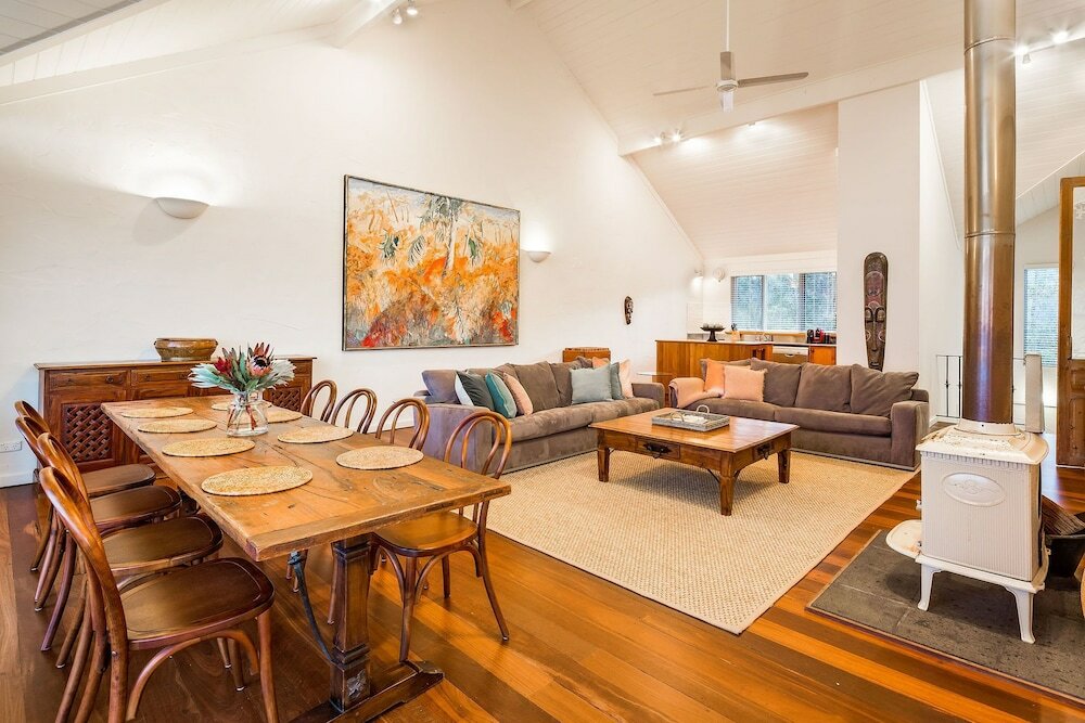 Фото Beachfront House