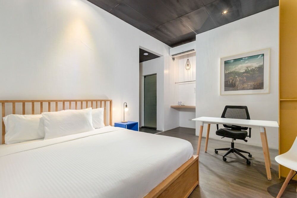 Фото Draper Startup House for Entrepreneurs - Hostel