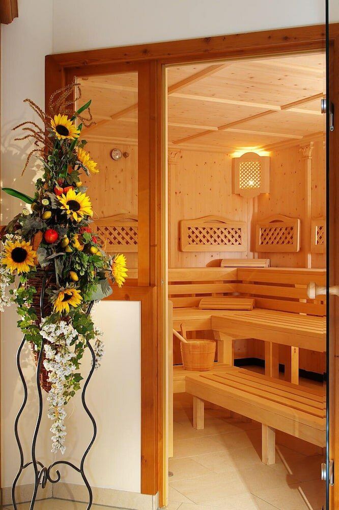 Фото Hotel Alpenhof Kristall