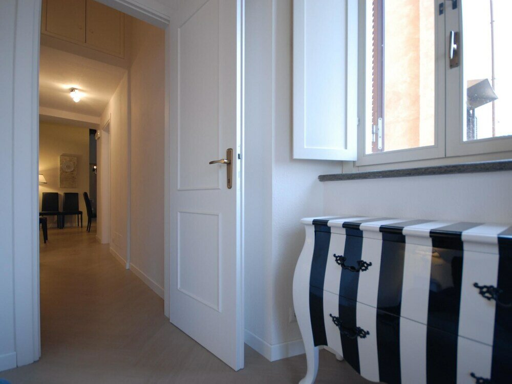 Фото Marilyn Apartment