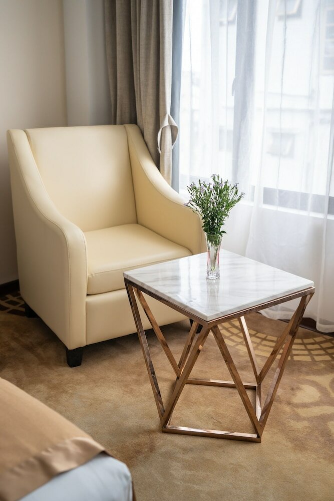 Фото Hotel Sanchaung